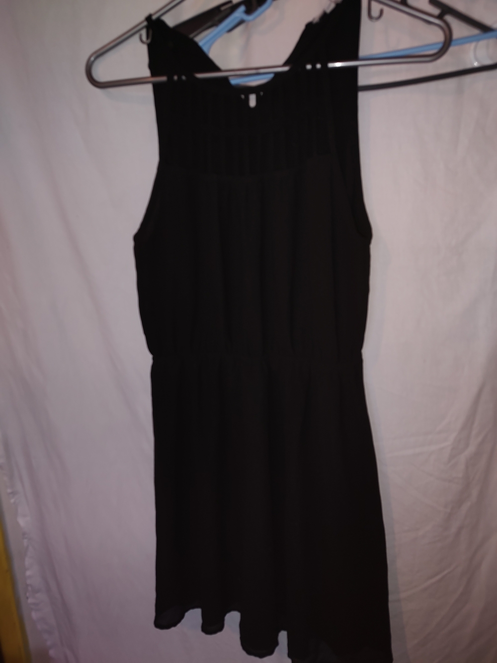 Classic Black Sleeveless Women's Dress